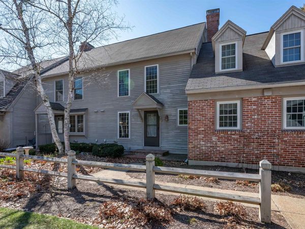 8 Veterans Road, Unit 8, Amherst, NH 03031