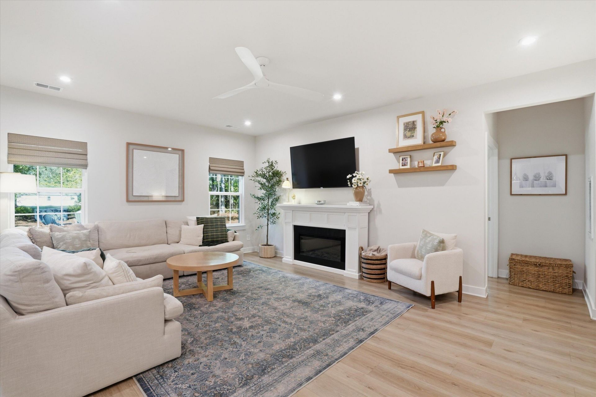 1024 Awendaw Lakes Boulevard Photo 11