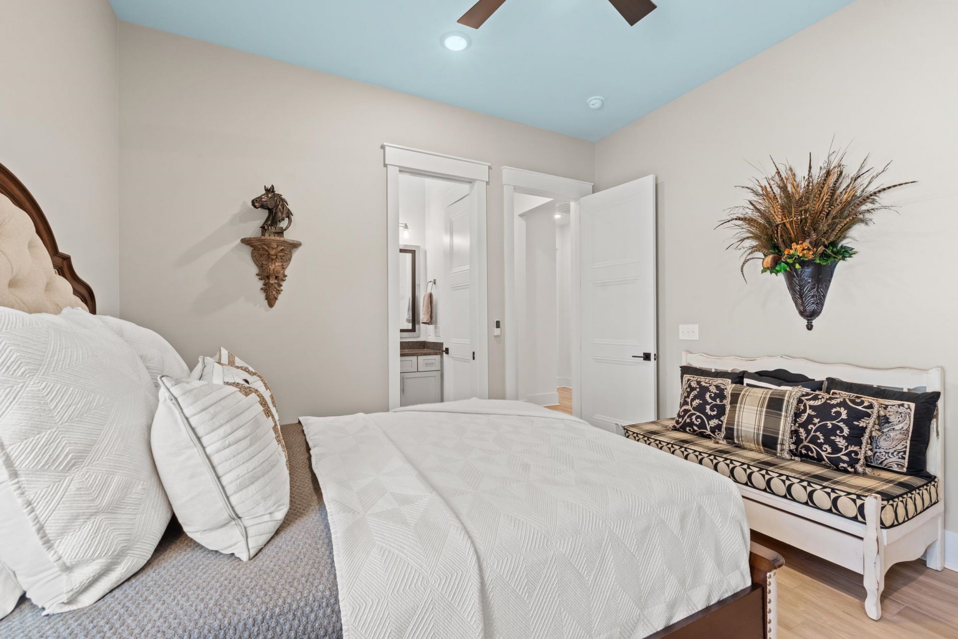 118 Green Lake Dr. Photo 26