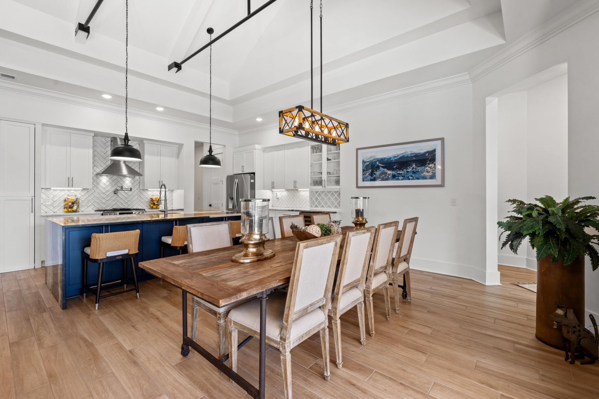 118 Green Lake Dr. Photo 8