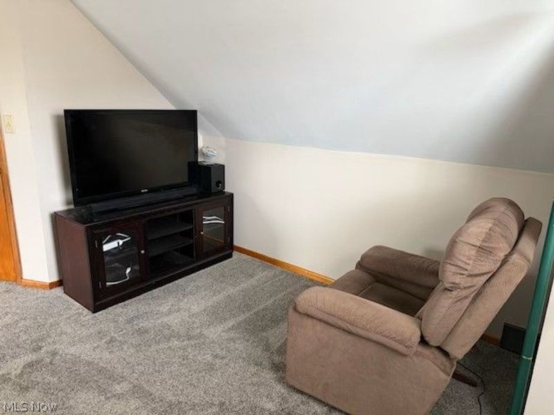 545 NW Royer Avenue NW, North Canton, OH 44720 Photo 17