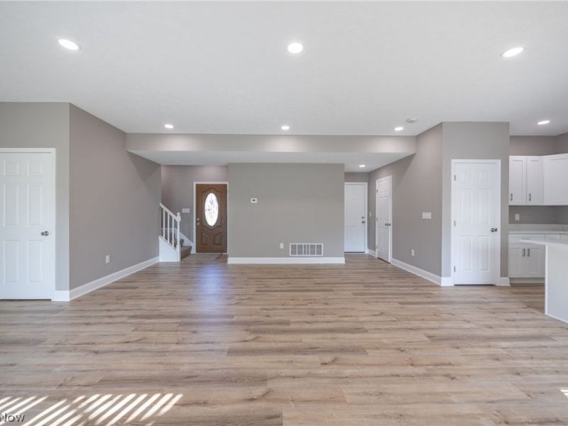 1738 E 298th Street, Wickliffe, OH 44092 Photo 11