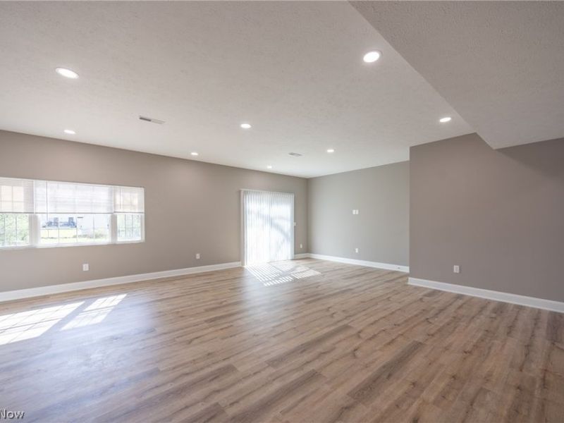 1738 E 298th Street, Wickliffe, OH 44092 Photo 14