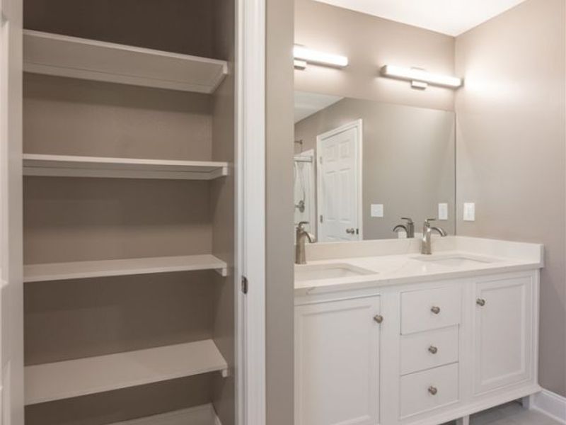 1738 E 298th Street, Wickliffe, OH 44092 Photo 25