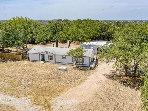 712 County road 201 RD, Liberty Hill, TX 78642