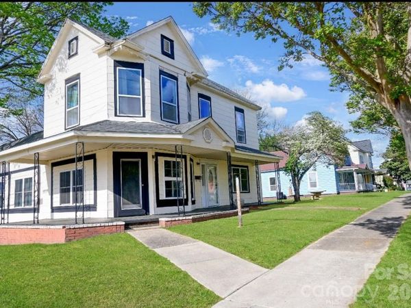 418 S Yadkin Avenue, Spencer, NC 28159