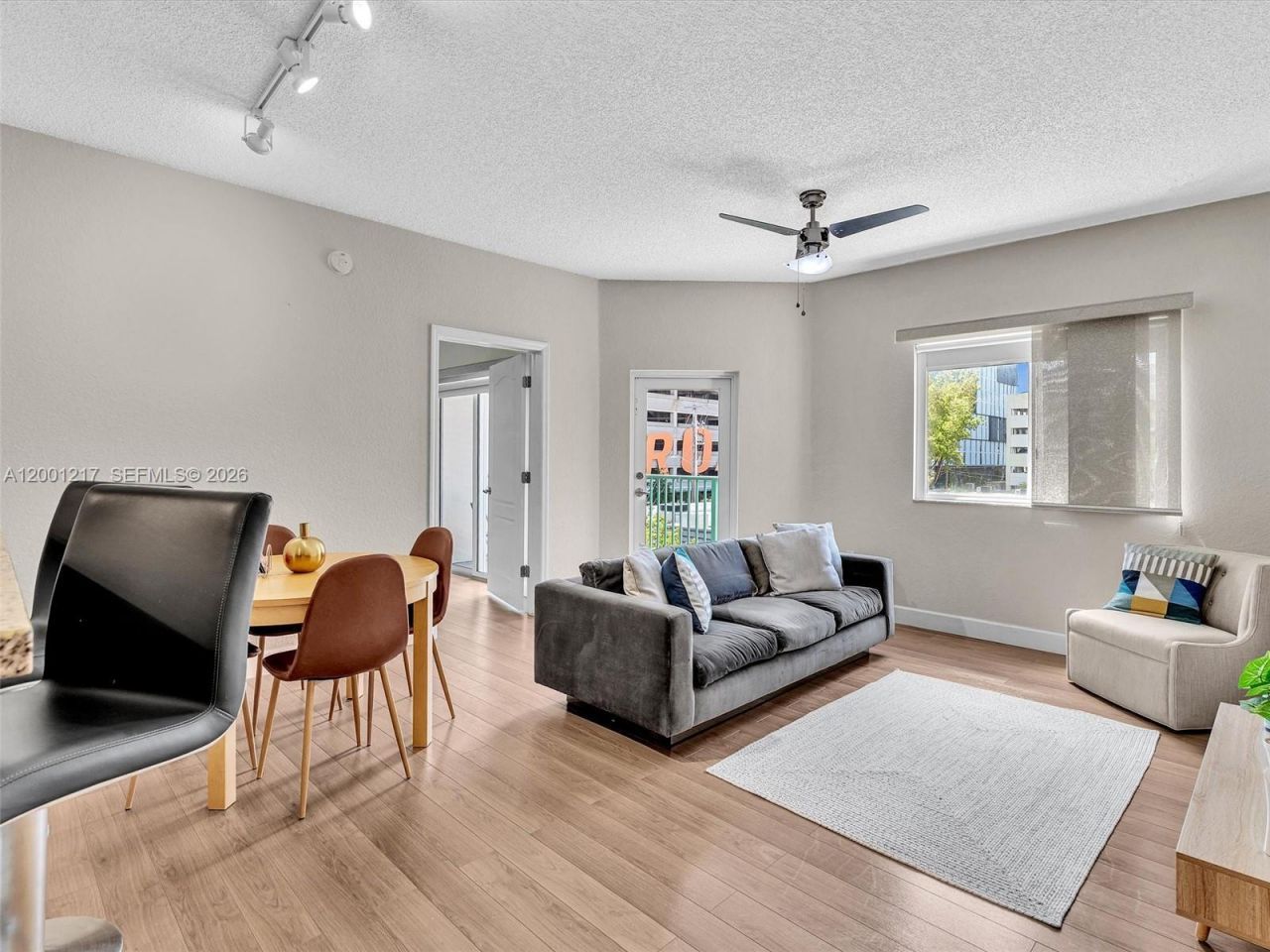 6001 SW 70th St, Unit 313, South Miami, FL 33143 Photo