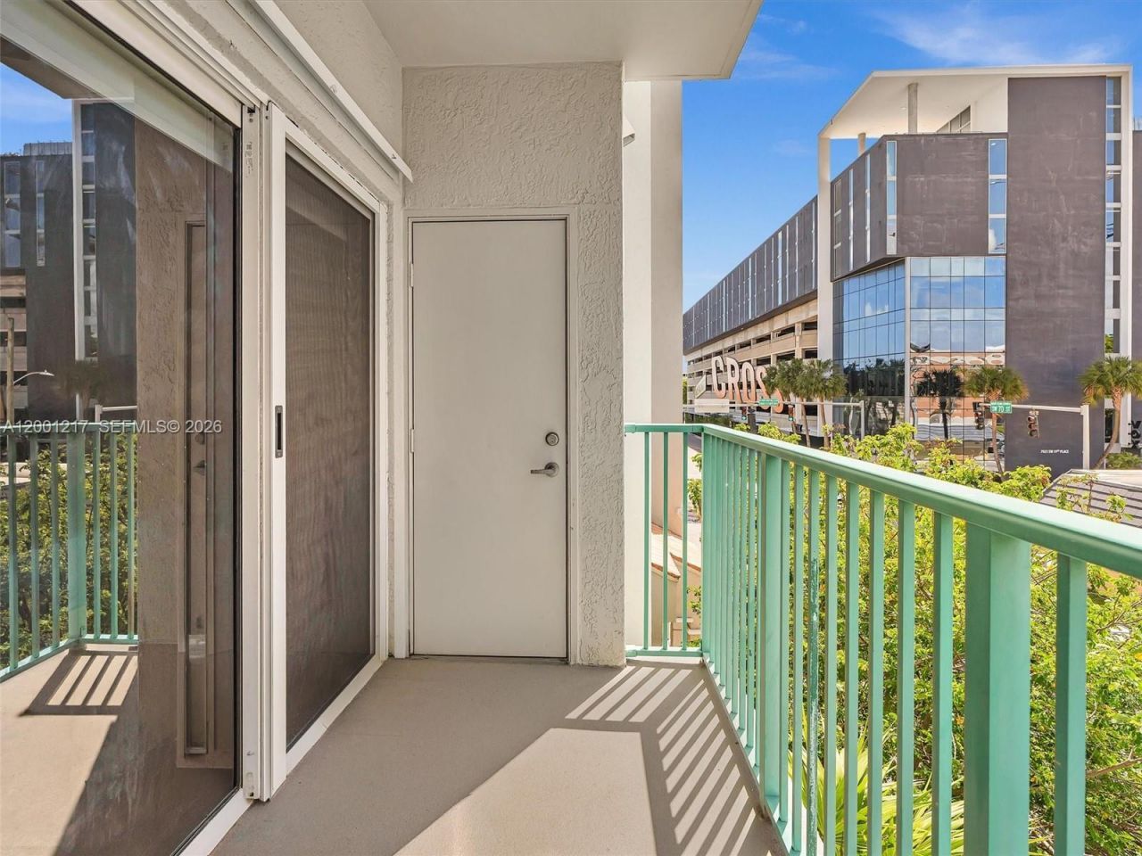 6001 SW 70th St, Unit 313, South Miami, FL 33143 Photo