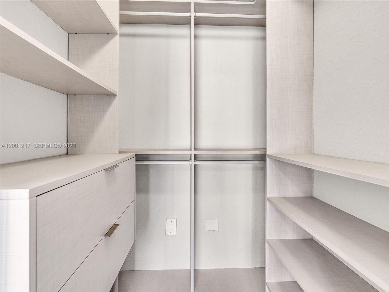 6001 SW 70th St, Unit 313, South Miami, FL 33143 Photo