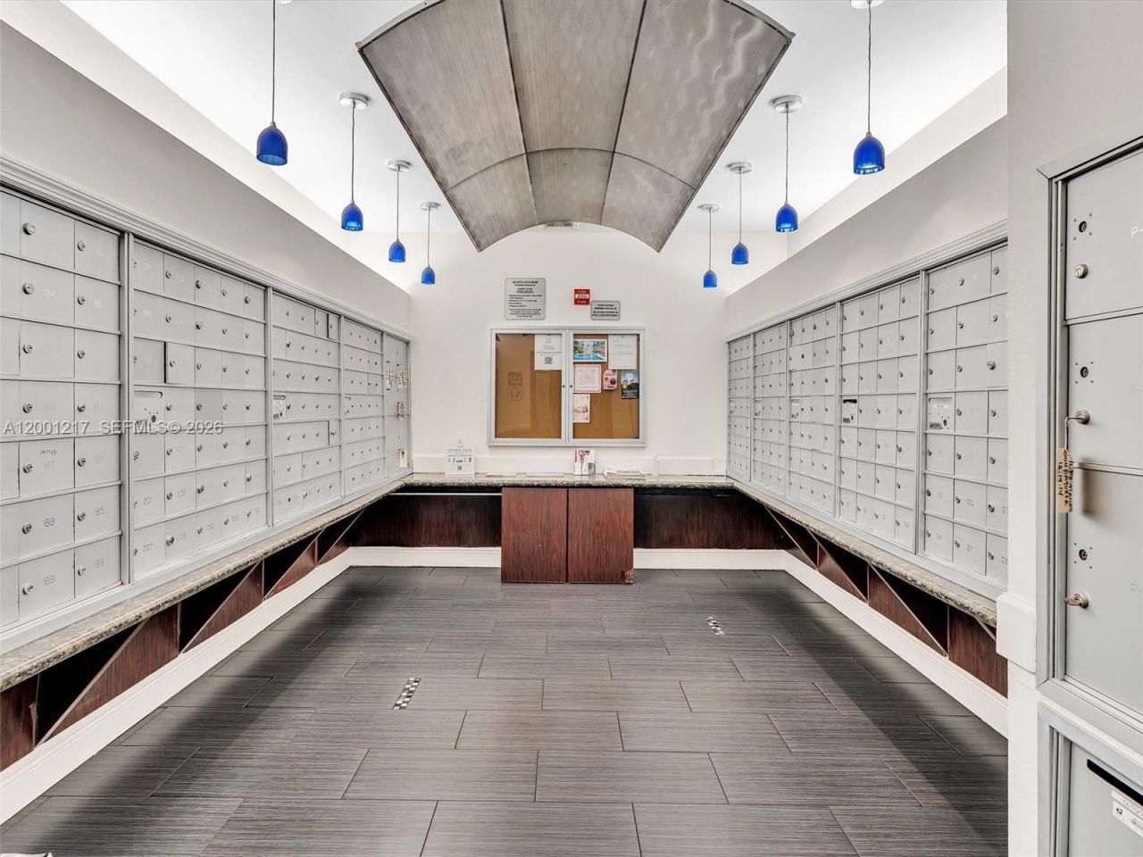 6001 SW 70th St, Unit 313, South Miami, FL 33143 Photo