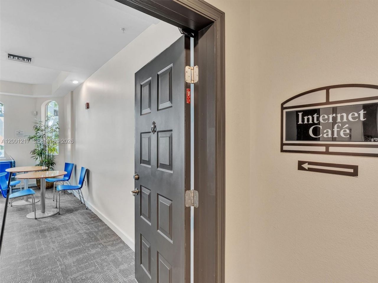 6001 SW 70th St, Unit 313, South Miami, FL 33143 Photo