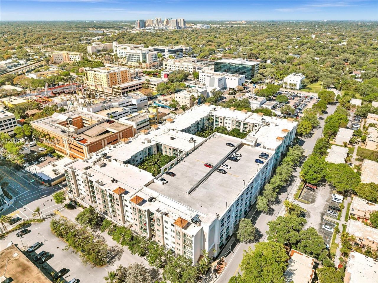 6001 SW 70th St, Unit 313, South Miami, FL 33143 Photo