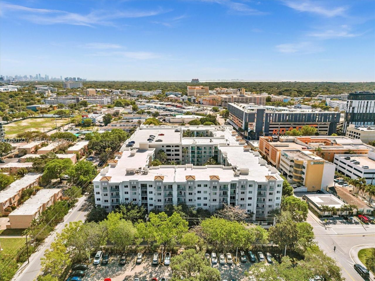 6001 SW 70th St, Unit 313, South Miami, FL 33143 Photo