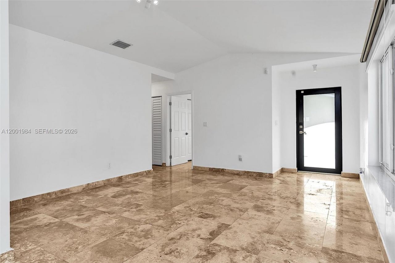 17403 SW 142nd Pl, Miami, FL 33177 Photo