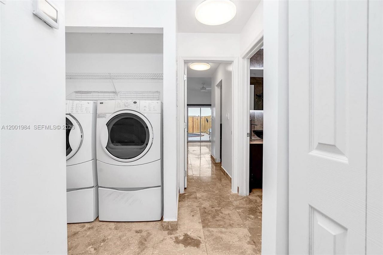 17403 SW 142nd Pl, Miami, FL 33177 Photo