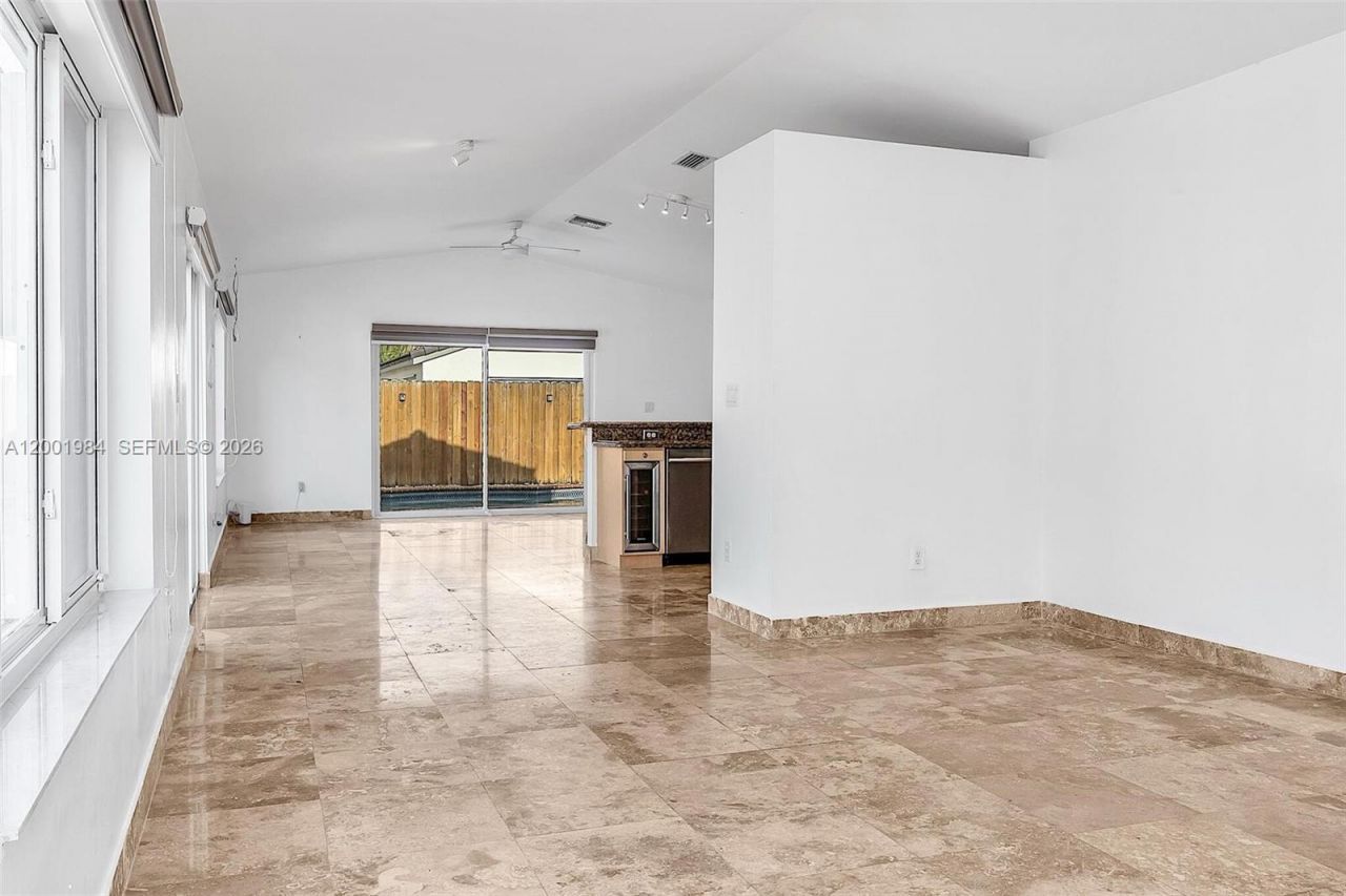 17403 SW 142nd Pl, Miami, FL 33177 Photo