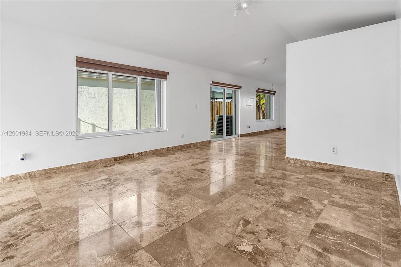 17403 SW 142nd Pl, Miami, FL 33177 Photo