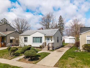 1406 W River Park Drive, Inkster, MI 48141