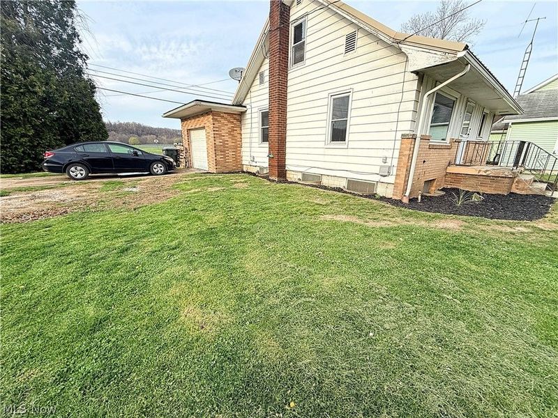 221 W Wood Street, Malvern, OH 44644 Photo 11