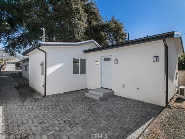 10835 Parr, Sunland, CA 91040