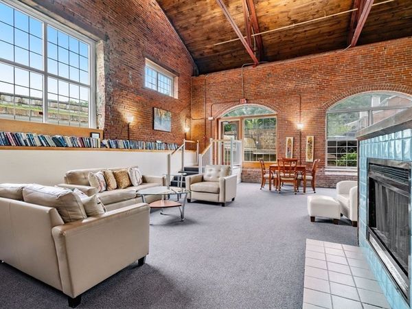 3 S Stone Mill Dr, Unit 225, Dedham, MA 02026