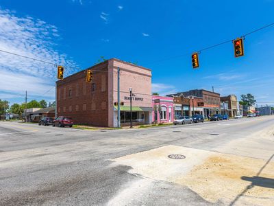 1 E Main St., Andrews, SC 29510