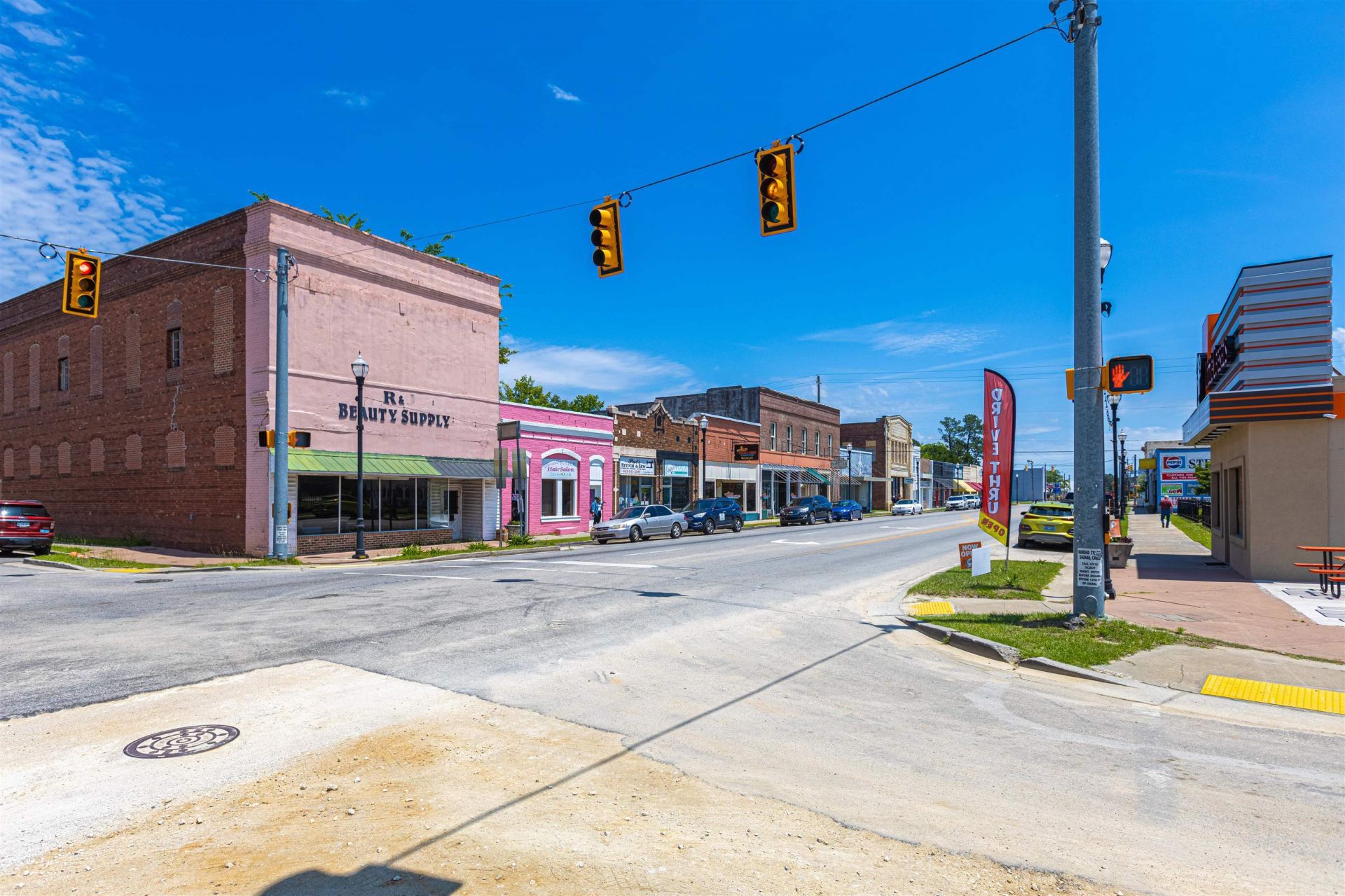 1 E Main St. Photo 19