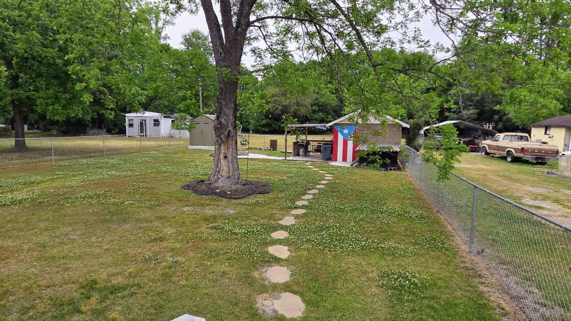 8495 Old Number Six Highway Photo 10