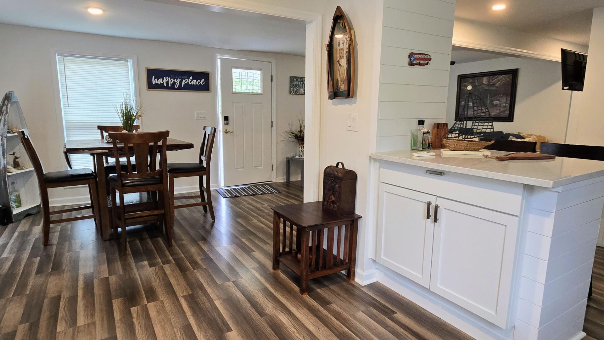 8495 Old Number Six Highway Photo 14