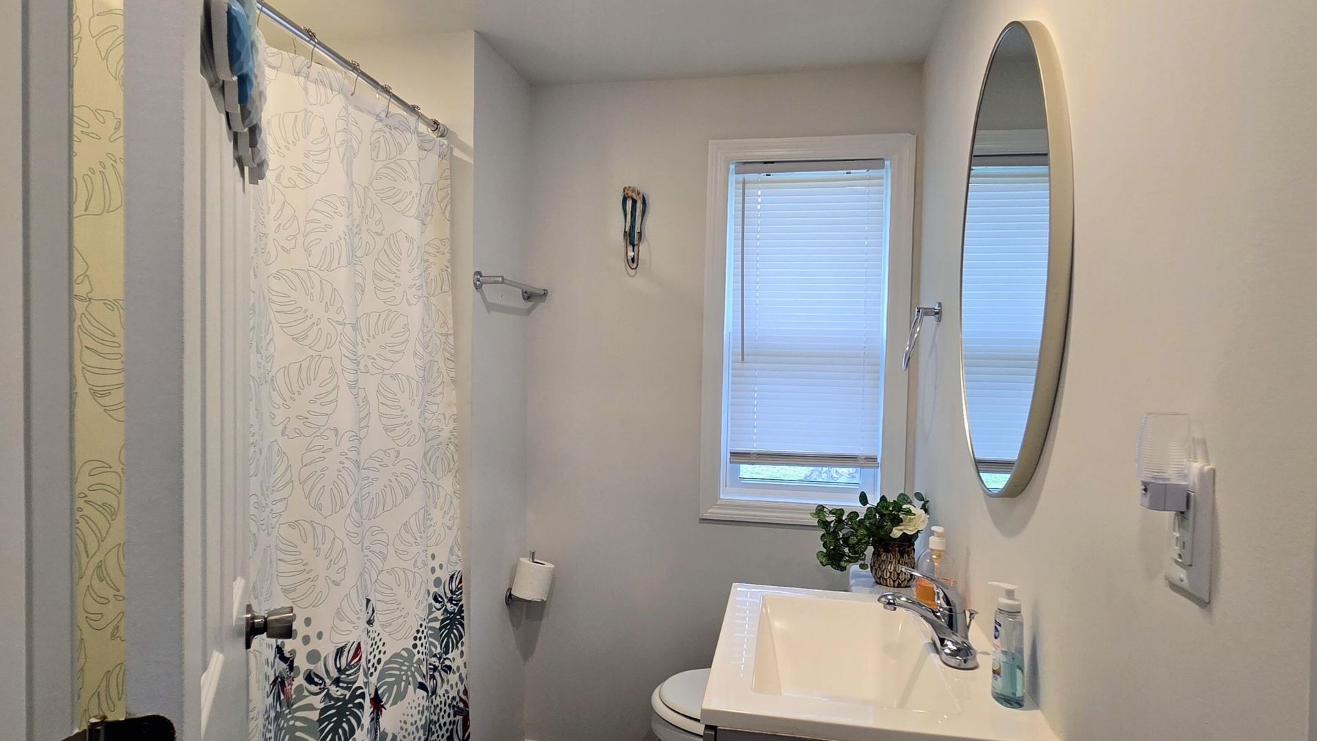 8495 Old Number Six Highway Photo 15