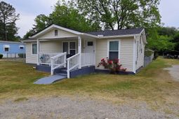 8495 Old Number Six Highway photo 4