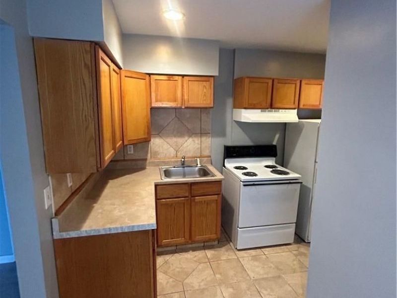 1029 Old Orchard Avenue, Dayton, OH 45405 Photo 3