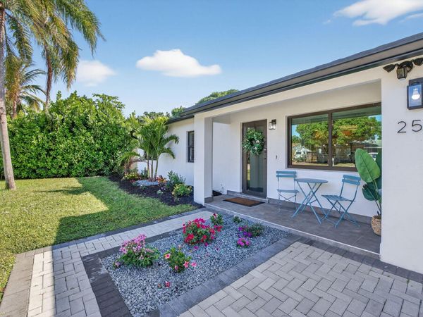 254 NE 20th Street, Delray Beach, FL 33444