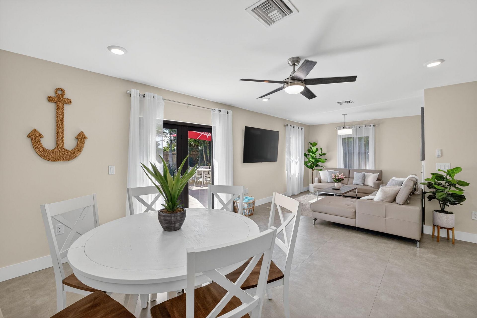 254 NE 20th Street, Delray Beach, FL 33444 Photo