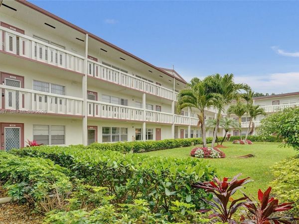 511 Fanshaw M , Unit 511, Boca Raton, FL 33434