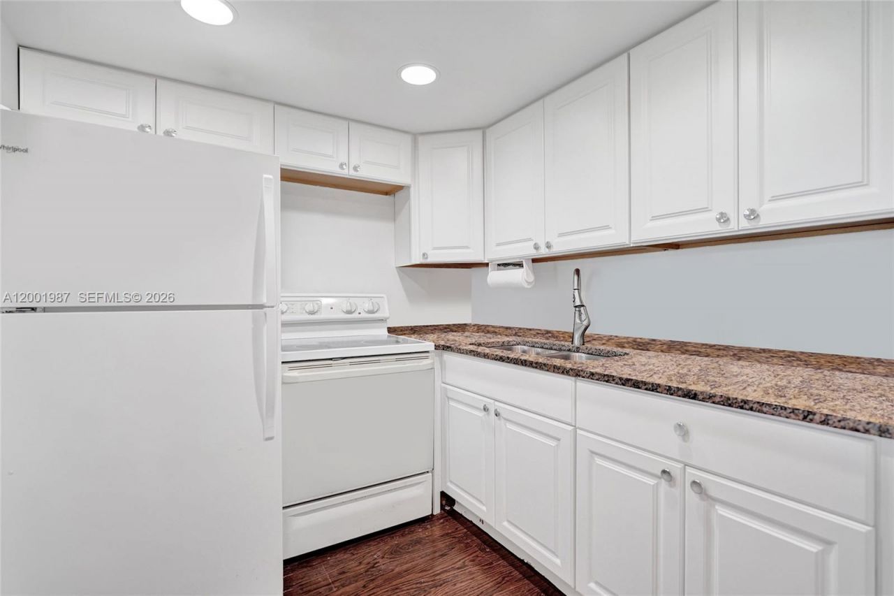 511 Fanshaw M, Unit 511, Boca Raton, FL 33434 Photo