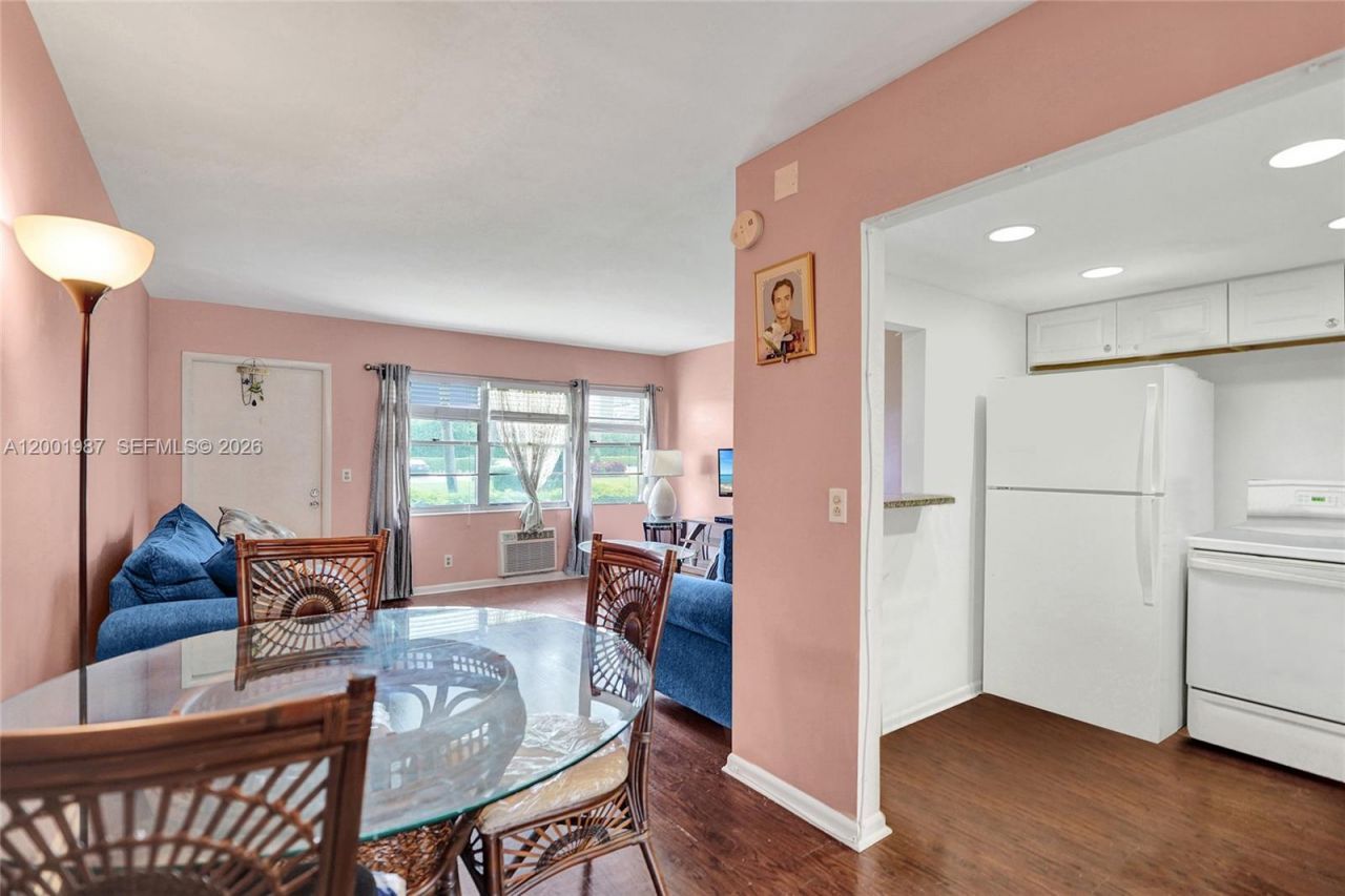 511 Fanshaw M, Unit 511, Boca Raton, FL 33434 Photo