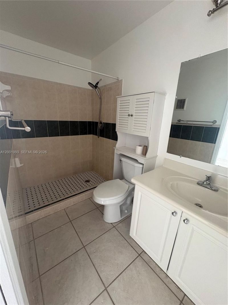 9709 Hammocks Blvd, Unit 204, Miami, FL 33196 Photo