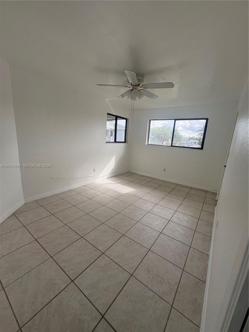 9709 Hammocks Blvd, Unit 204, Miami, FL 33196 Photo