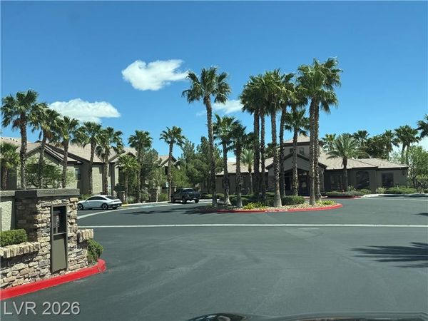 8250 N Grand Canyon Drive, Unit 2155, Las Vegas, NV 89166