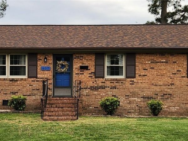 407 Mac Arthur Avenue , Colonial Heights, VA 23834