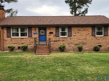 407 Mac Arthur Avenue , Colonial Heights, VA 23834