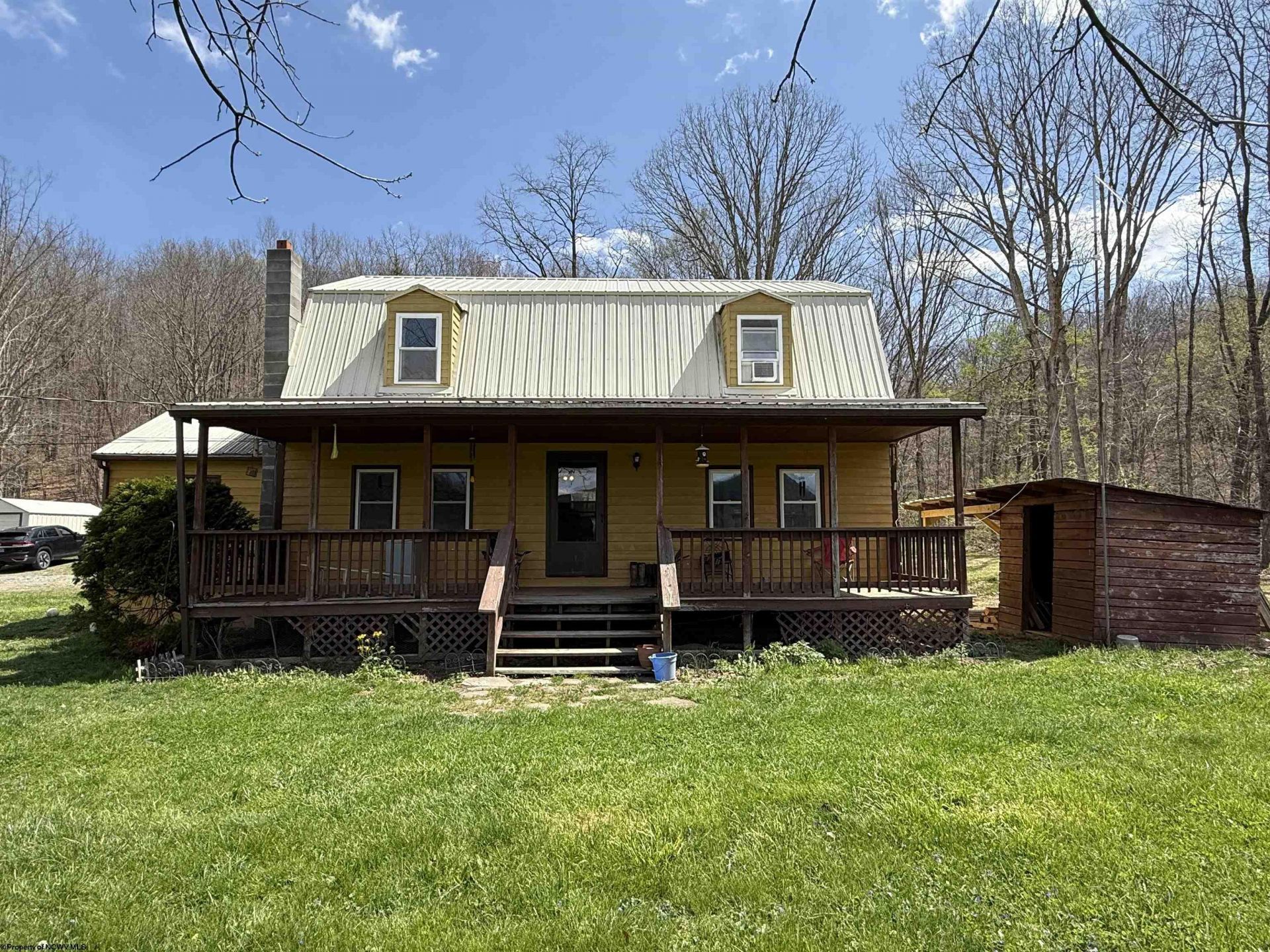 1174 Bell Crouch Road, Huttonsville, WV 26273 Main Photo