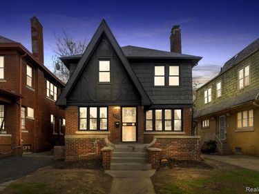 2633 Collingwood Street, Detroit, MI 48206