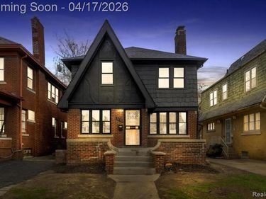 2633 Collingwood Street, Detroit, MI 48206