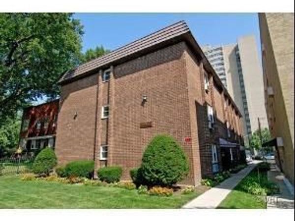 Unit A, Oak Park, IL 60302