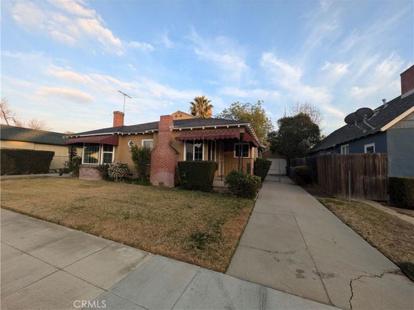 3326 Locust, Riverside, CA 92501