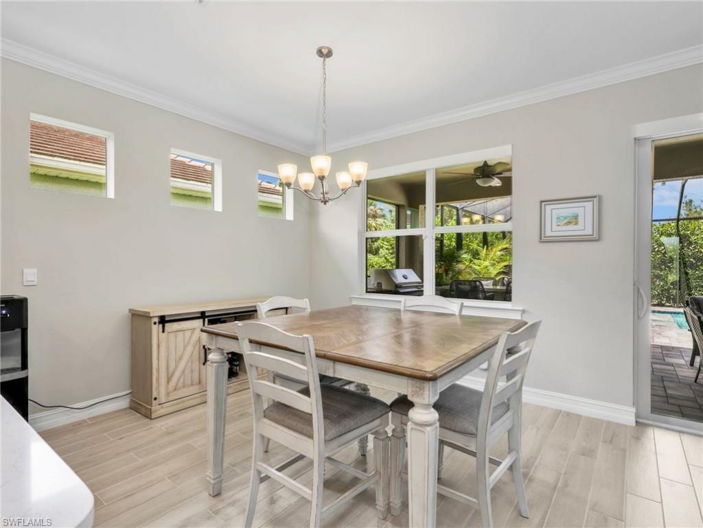 323 Tamarindo Ln, Naples, FL 34114 Photo