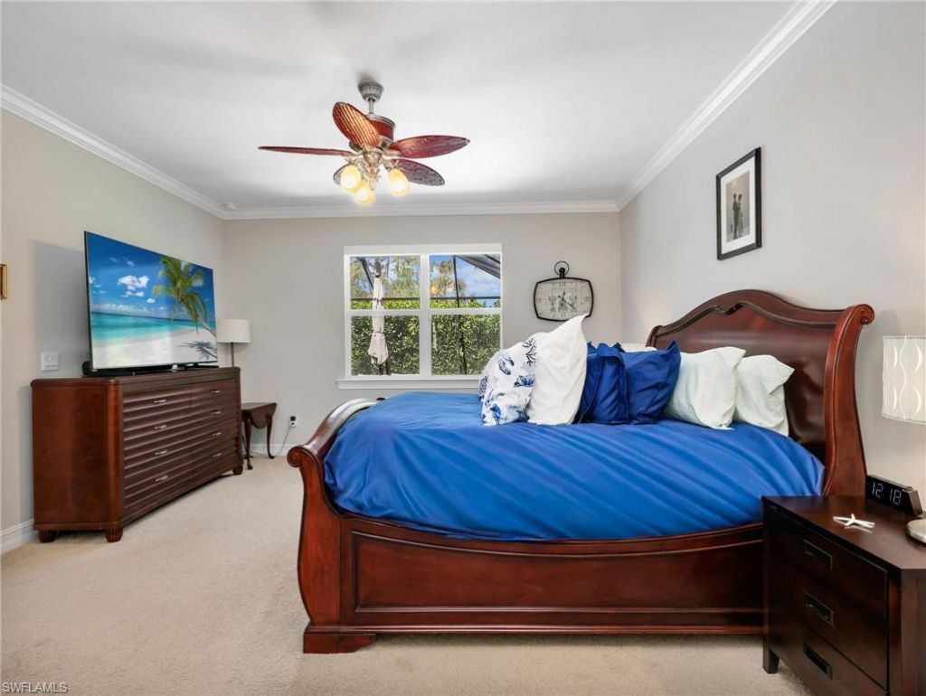 323 Tamarindo Ln, Naples, FL 34114 Photo