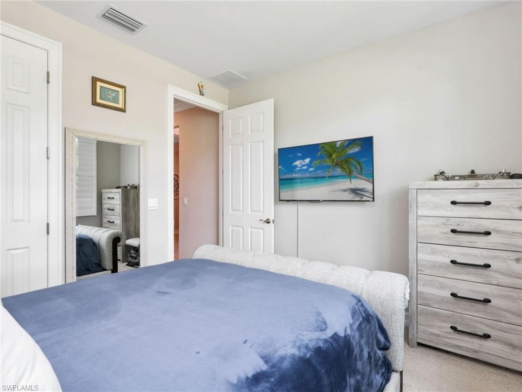 323 Tamarindo Ln, Naples, FL 34114 Photo